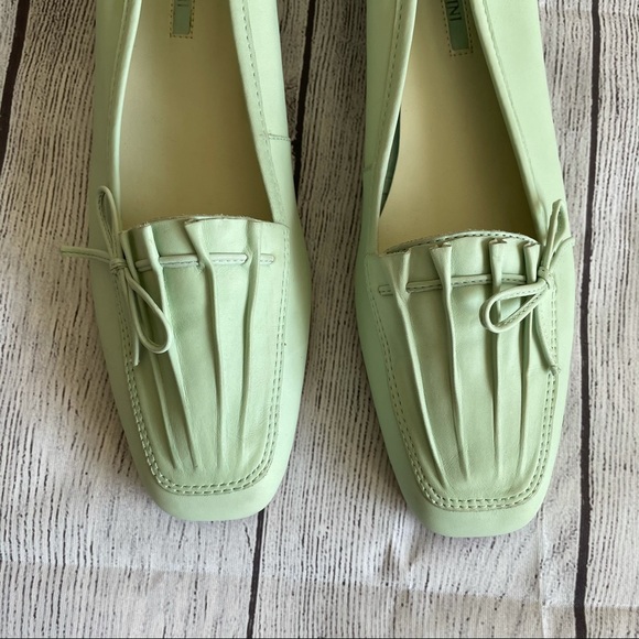 Enzo Angiolini pastel green bow tie mules - Picture 3 of 10